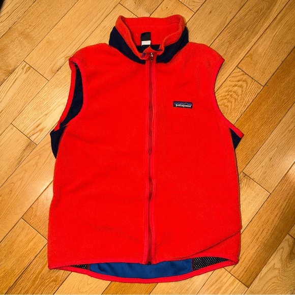 Patagonia Jackets & Blazers - Patagonia vintage 90’s vest